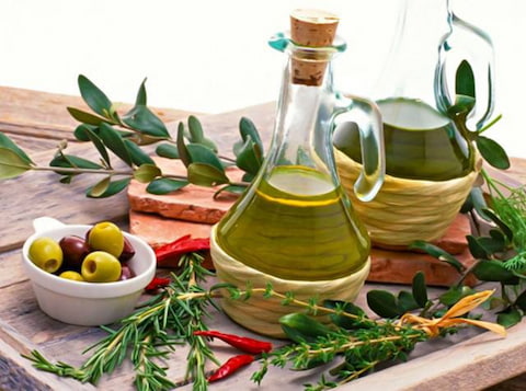 قیمت خرید روغن زیتون محلی + فروش ویژه